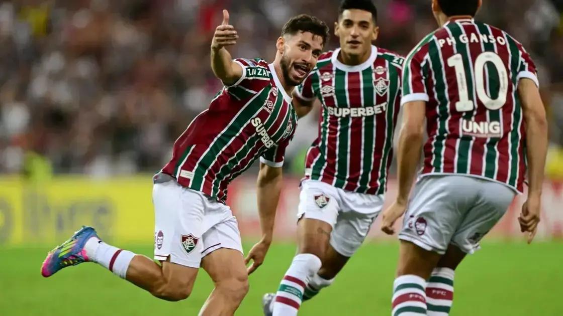 Fluminense vence Once Caldas e avança na Sul-Americana