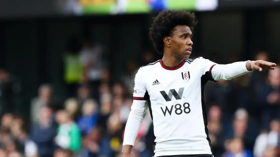 Fulham anuncia saída dos atacantes Willian e Carlos Vinícius