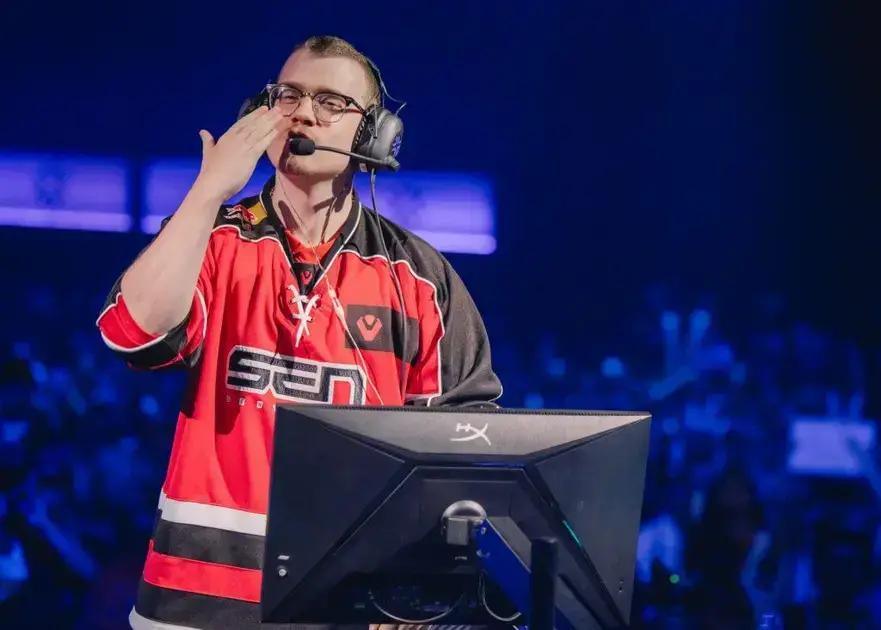 Sentinels vence e garante vaga nos playoffs do Masters Toronto